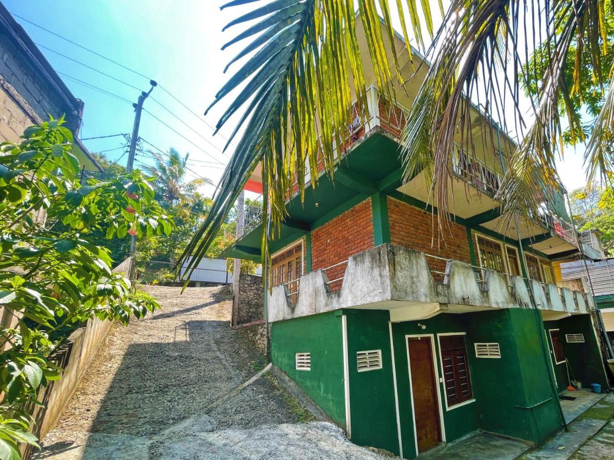 Dealings Freedom Rest Gampola Esterno foto
