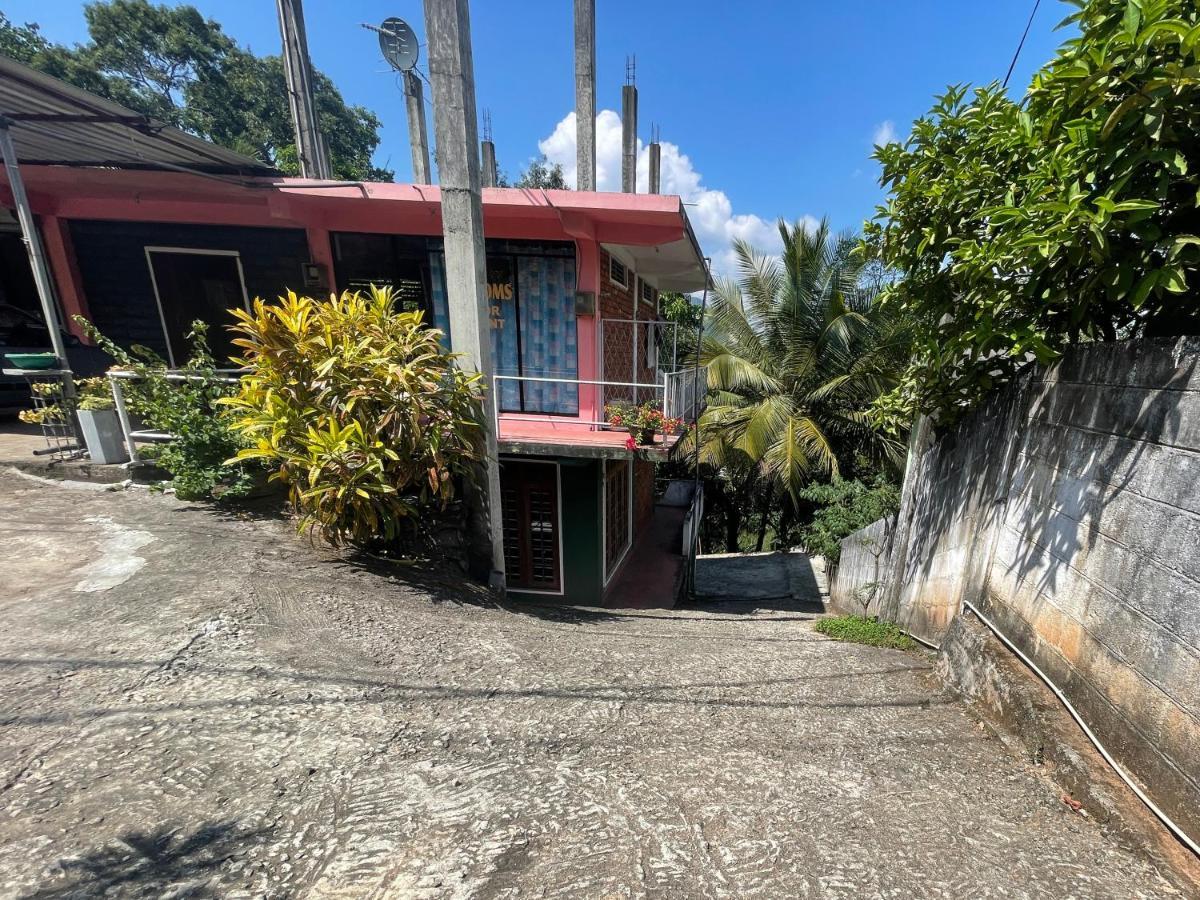 Dealings Freedom Rest Gampola Esterno foto